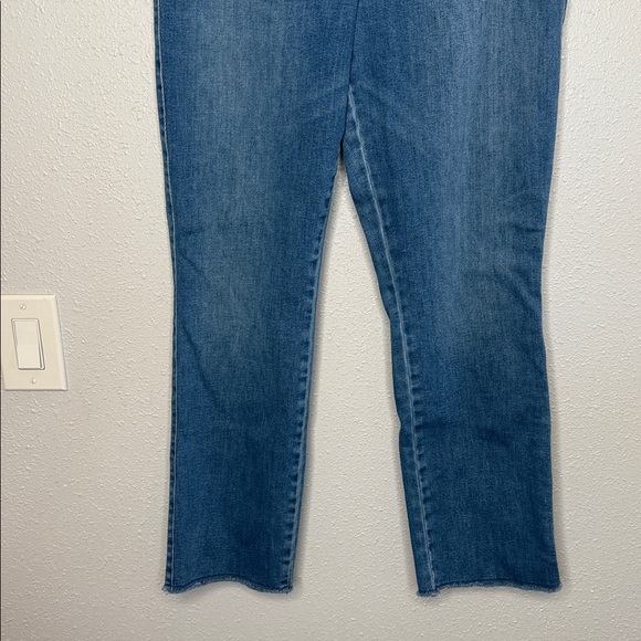 Frank & Eileen Women's Derry Illusion Pull-On Raw Hem Jeans Size 32 (14) - Picture 4 of 6